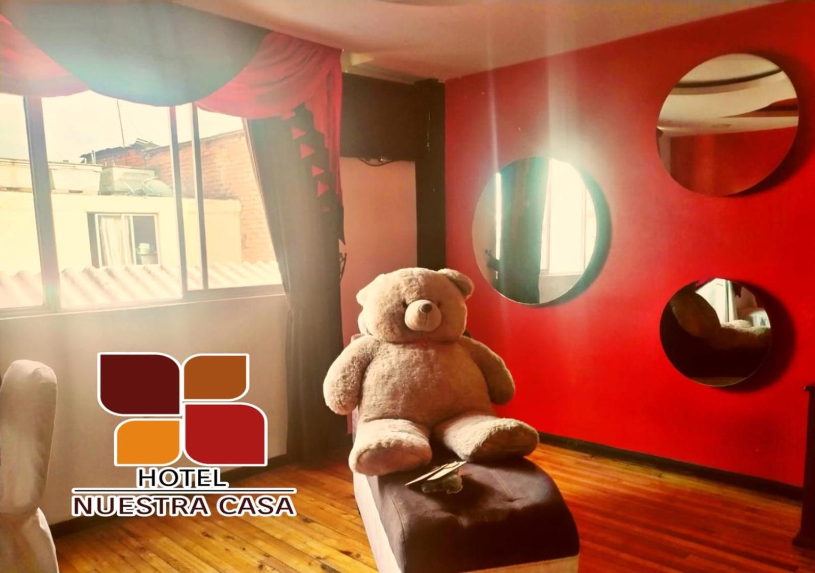 Hotel Nuestra Casa Riobamba Buitenkant foto